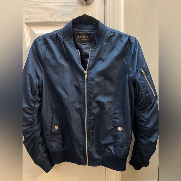 Jacket - Picture 2 of 4